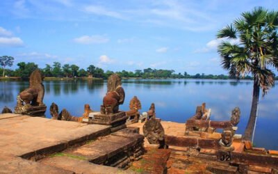Angkor Wat Small Circle with SUNSET