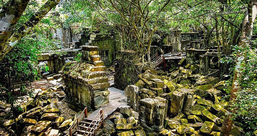 Bakan temples