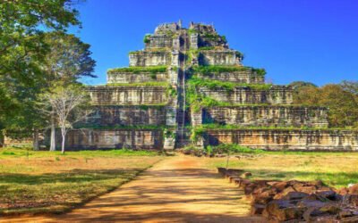 THE JUNGLE TEMPLE OF BENG MELEA AND KOK KHER